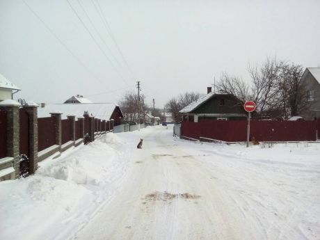 тривають роботи по капітальному ремонту футбольного поля