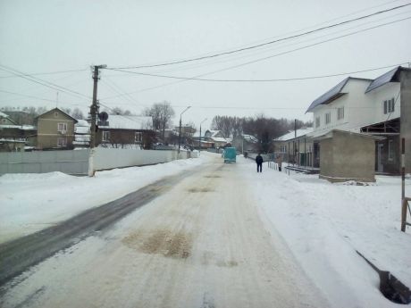 тривають роботи по капітальному ремонту футбольного поля